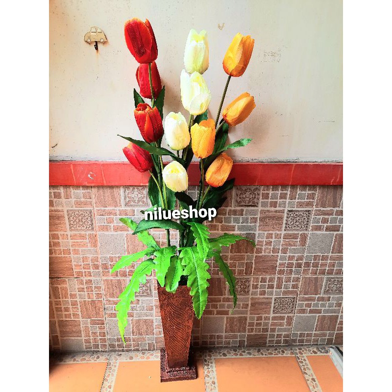 BUNGA SUDUT RUANGAN /BUNGA TULIP ARTIFICIAL BUNGA TULIP JUMBO +POT KAYU TEMBAGA/BUNGA POJOK