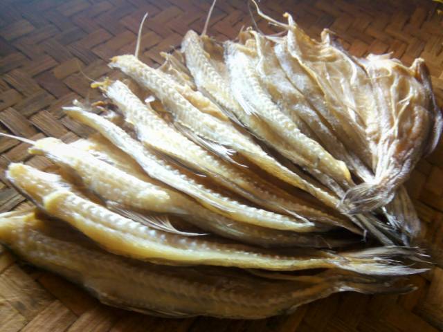 Ikan Asin Jambrong Lumbon Sitting Duri Lunak 1 Kg Shopee Indonesia
