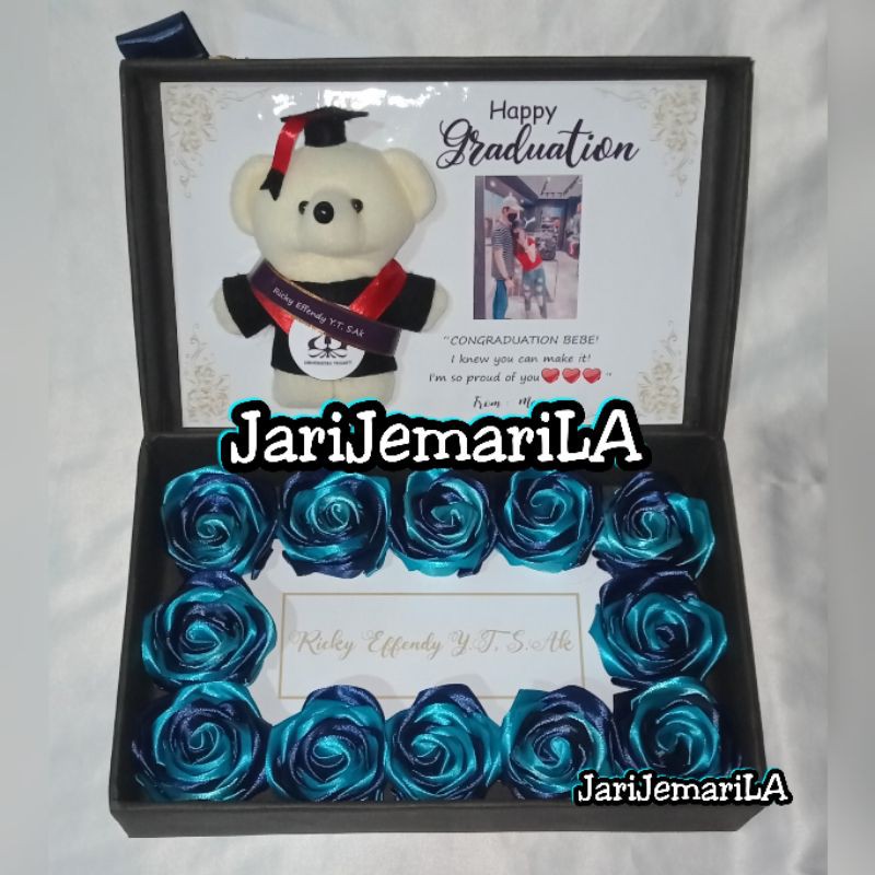 flower box, kado wisuda cowok, hadiah wisuda cowok, kado wisuda pria,hadiah wisuda pria,buket bunga