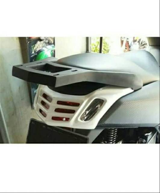 COVER LAMPU BELAKANG NMAX LAMA