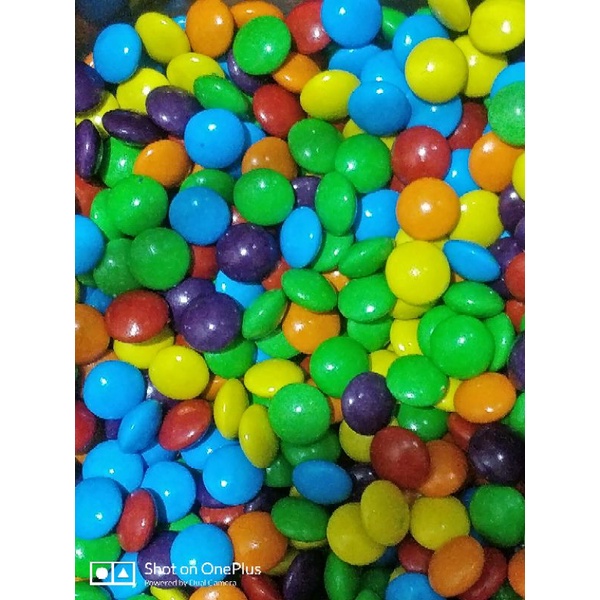 

COKLAT MINI MIRIP CHA CHA KECIL FULL COKELAT per 100 GRAM