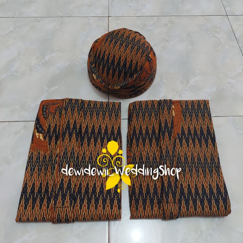 Set Jarik Cewek Cowok + Blangkon, Motif Rumput