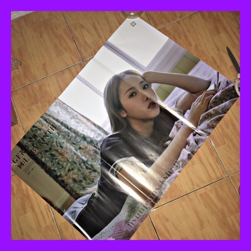 [READY STOCK] GFRIEND - Official Poster Album LABYRINTH