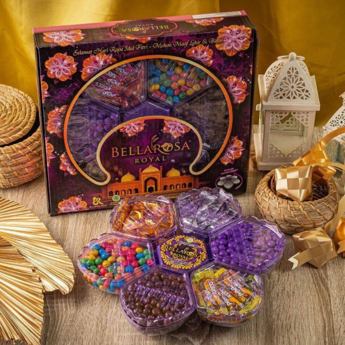 

Coklat Lebaran - Paket Kue Lebaran Bellarosa Royal Coklat