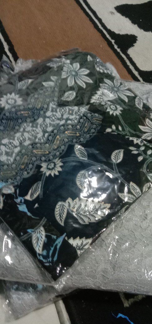 Baju Batik Couple / Couple Sarimbit / Couple Kebaya Brokat Tunik Set Kemeja Batik Modern Keluarga