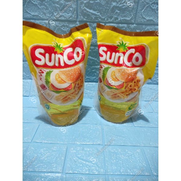 

MINYAK GORENG SUNCO kemasan refill 2 liter MINYAK GORENG 2LITER