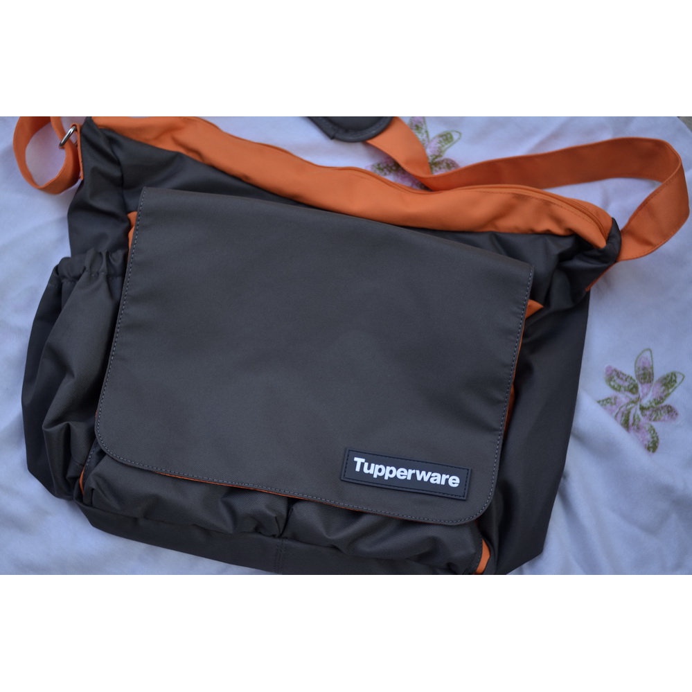 Tupperware Cutie Bag Tas Travelling untuk Baby Serbaguna