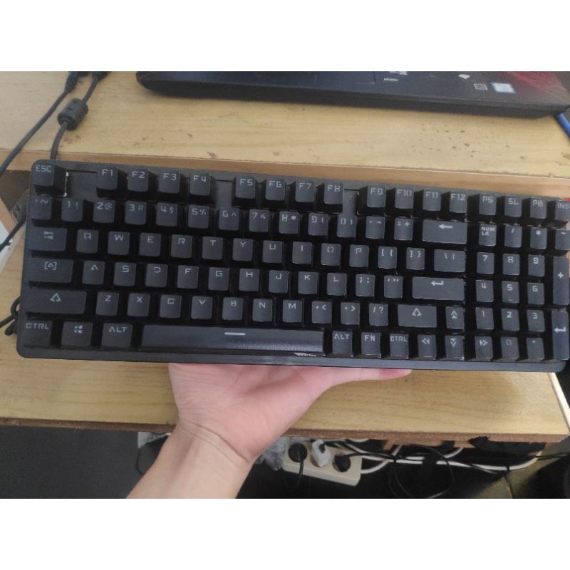 Vortexseries VX9 Gateron Red. Like New. Garansi ON
