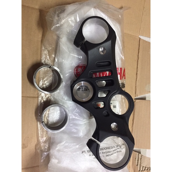 triple clamp / segitiga new r25 pnp r25 old