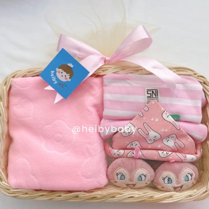 Baby Rattan Hampers / Baby Gift / Kado Bayi / Kado Lahiran (Pink)