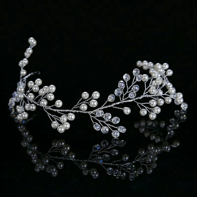 Bridal pearl head piece