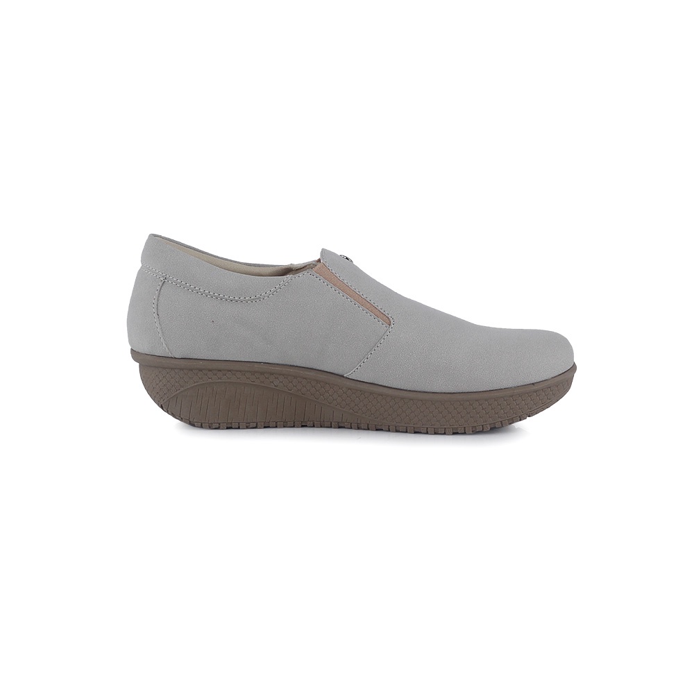 sepatu slip on wanita /sepatu slip on perempuan /sepatu bustong wanita /sepatu bustong slip on / sepatu slip on murah LKR648