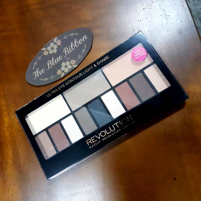 MAKEUP REVOLUTION EYESHADOW PALETTE