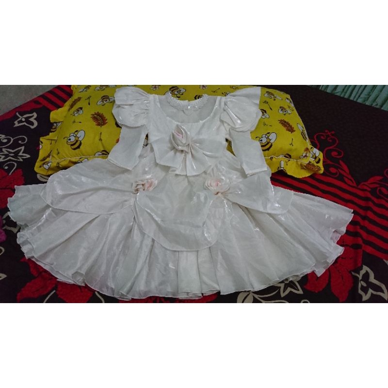 Gaun Noni Belanda Preloved