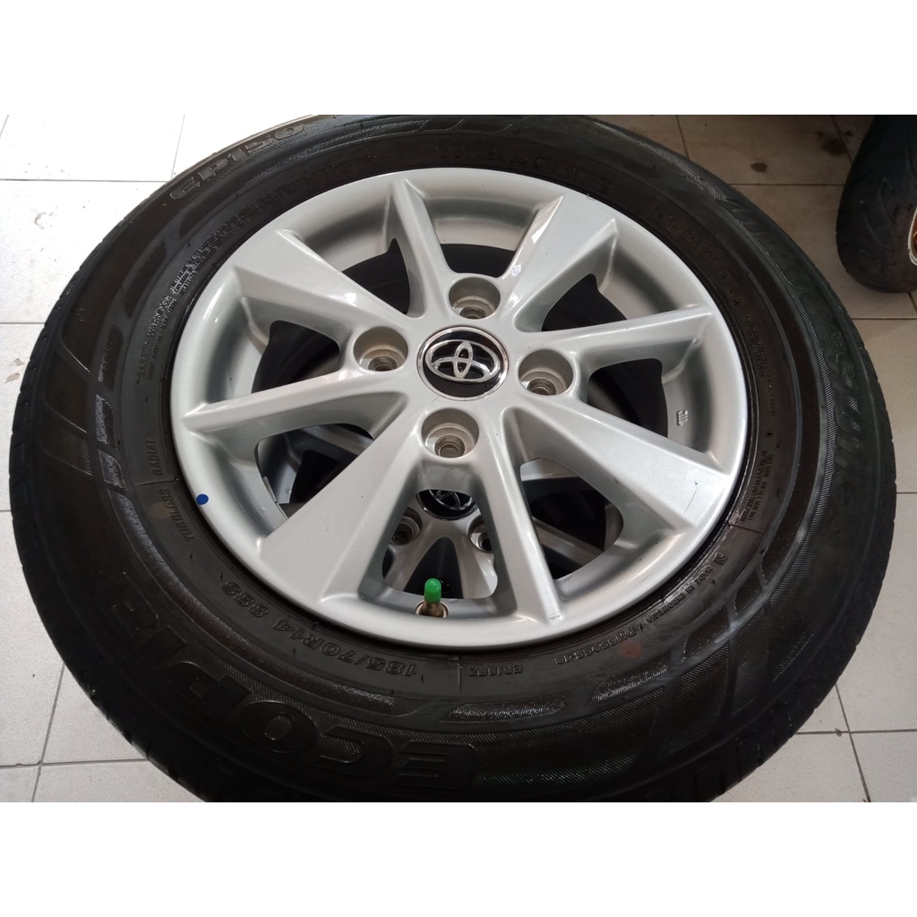 velg seken bekas murah oem original avanza ring 14x5 pcd 4x114 seken plus ban