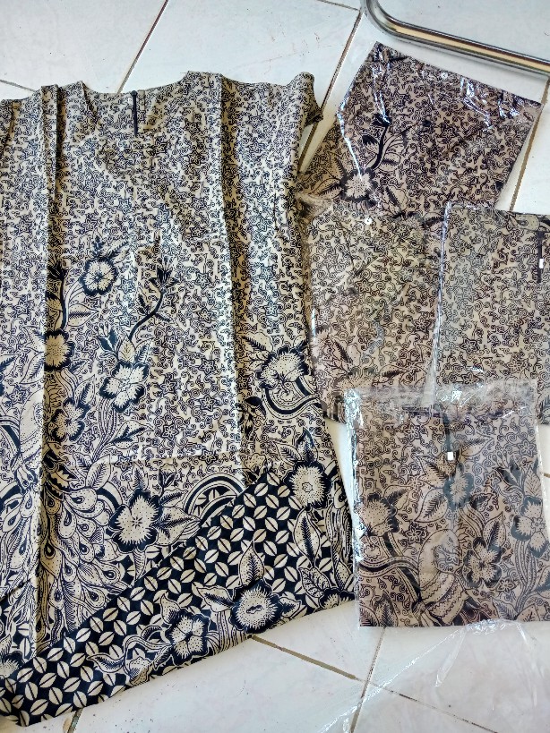 Dress Couple Seragam Keluarga Implek Trending New Arrivals Dress Batik Dress Natal Dress Implek