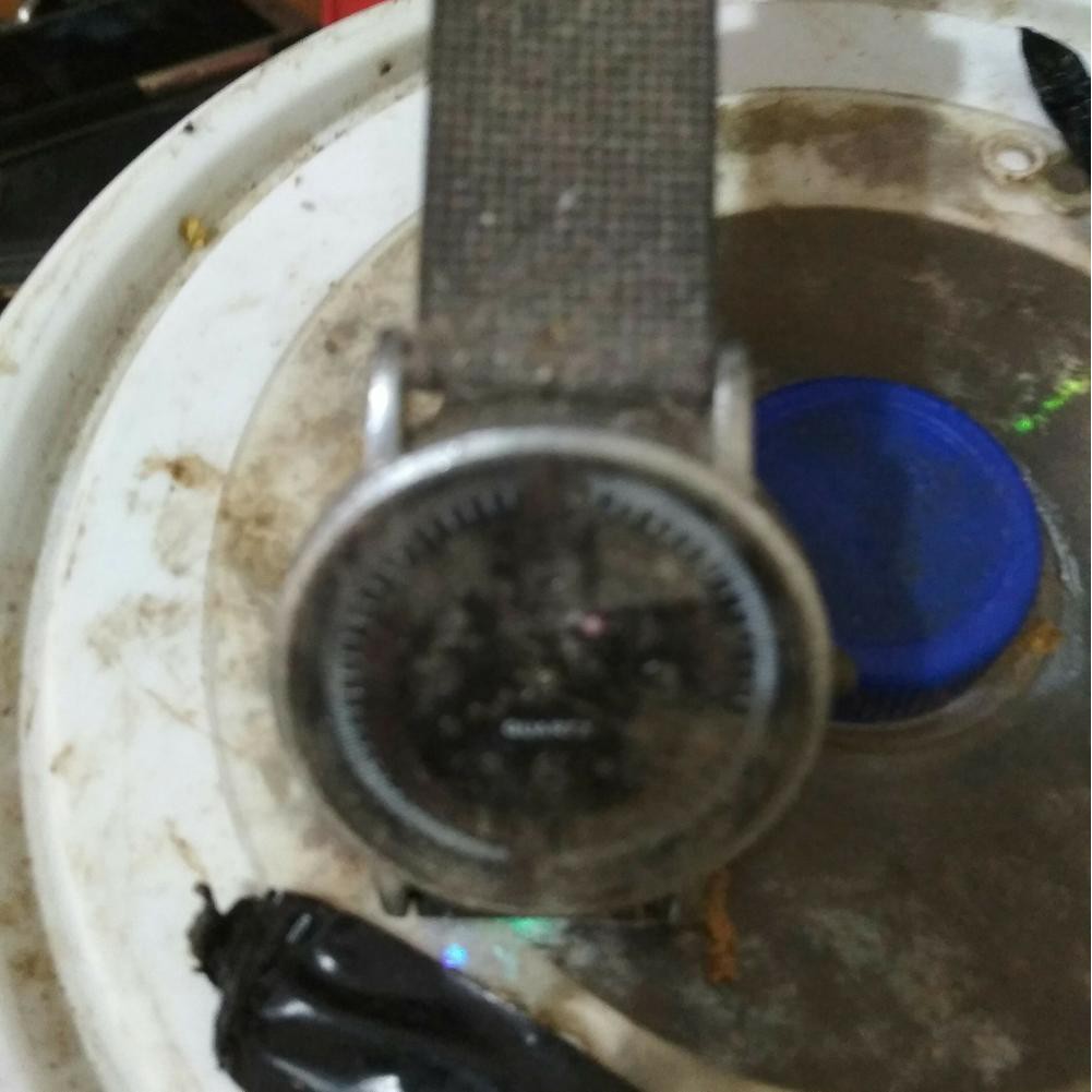 jam rusak Terbaik