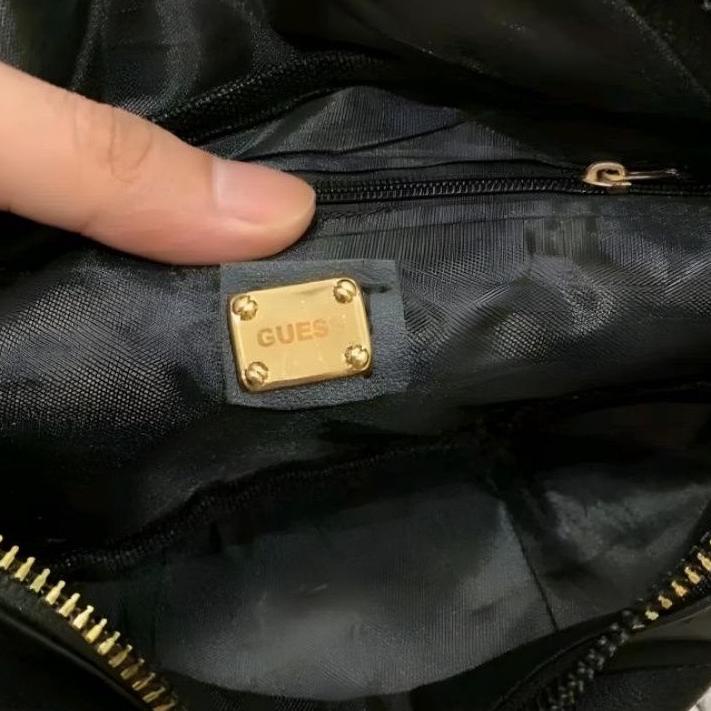 Waistbag Guess waterproof/waist bag guess pria / tas guess waistbag/tas pinggang guess/Tas Guess imp