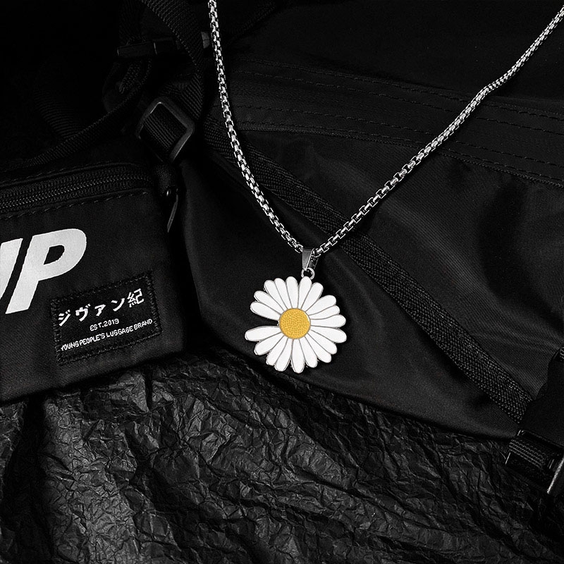 Kalung Korean GD Pmo Daisy Necklace Men&amp;Women Hip-hop Jewelry Accessories Daisy Pendant