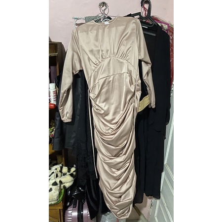 ZISALLECTION HAZEL DRESS (CAMEL)