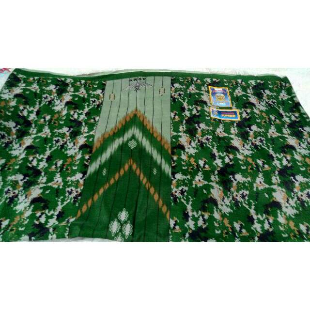 Sarung loreng commando