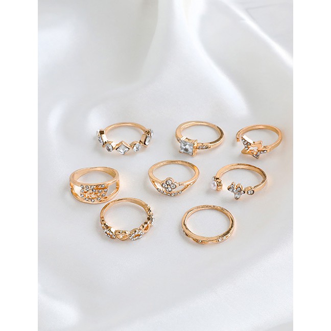 LRC Cincin Set Fashion Golden Alloy Diamond Leaf Five-pointed Star Ring Set K39443