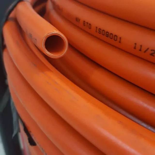 Selang air panas 16mm drat 1/2"