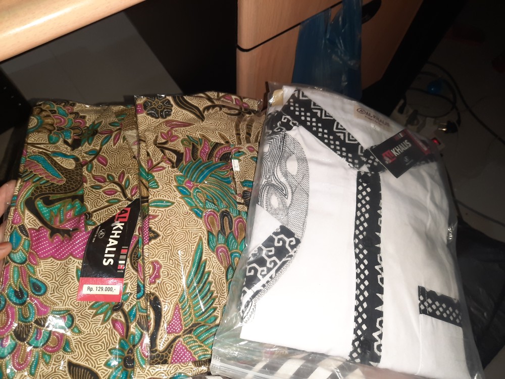 Maura Couple - Sania Ruffle-batik Wanita Atasan Blouse-garansi Termurah Shopee-alkhalis