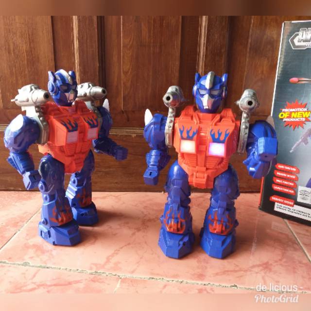 Robot optimus prime