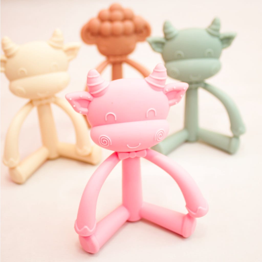 SALE Gigitan Bayi Bentuk Hewan - Nia Cow Baby Teether - Teether Baby - Gigitan Bayi Lucu