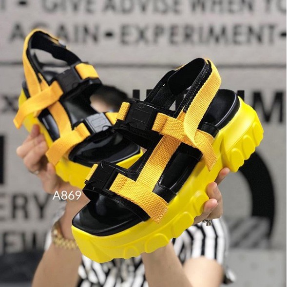 Wedges tali A869