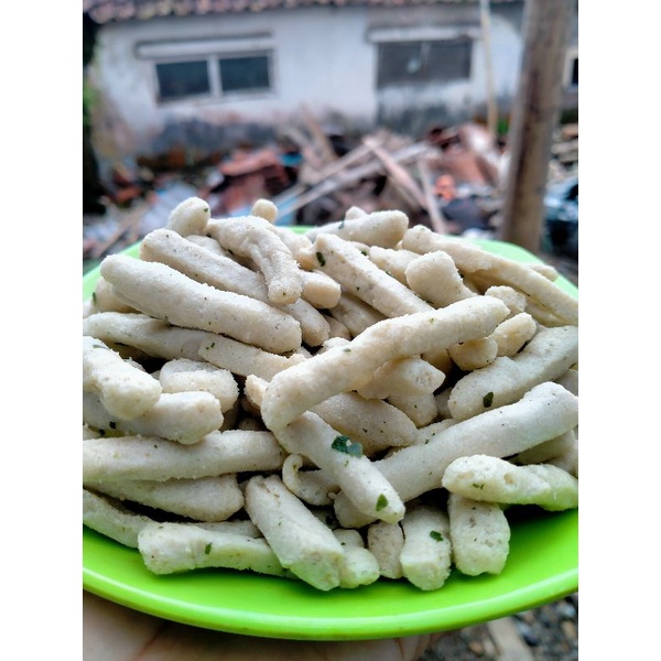 Basreng Khas Tasikmalaya Baso Goreng Kering Basreng Kriuk Basreng Original jeruk Basreng Pedas Jeruk Basreng Extra pedas Jeruk Basreng Enak Basreng Garing Basreng Daun jeruk Basreng Terlaris Basreng Renyah