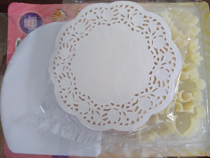 Round Doyley Paper / Kertas Tatakan Stoples / Kertas Doilies