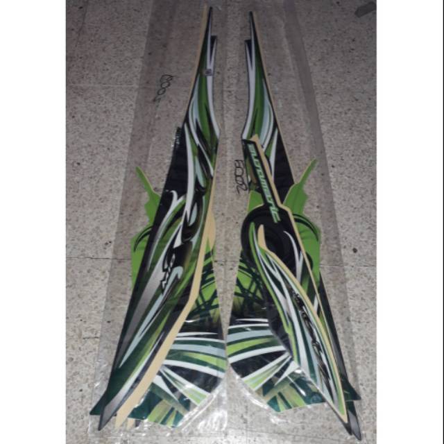 Striping sticker lis standar yamaha mio soul 2009 hijau