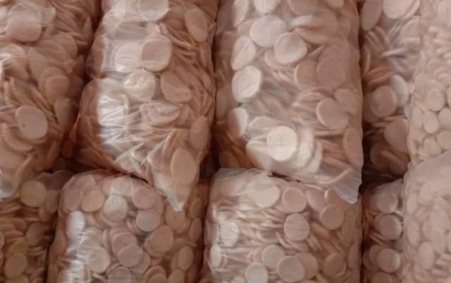 

PELASTIK KERUPUK TEBAL