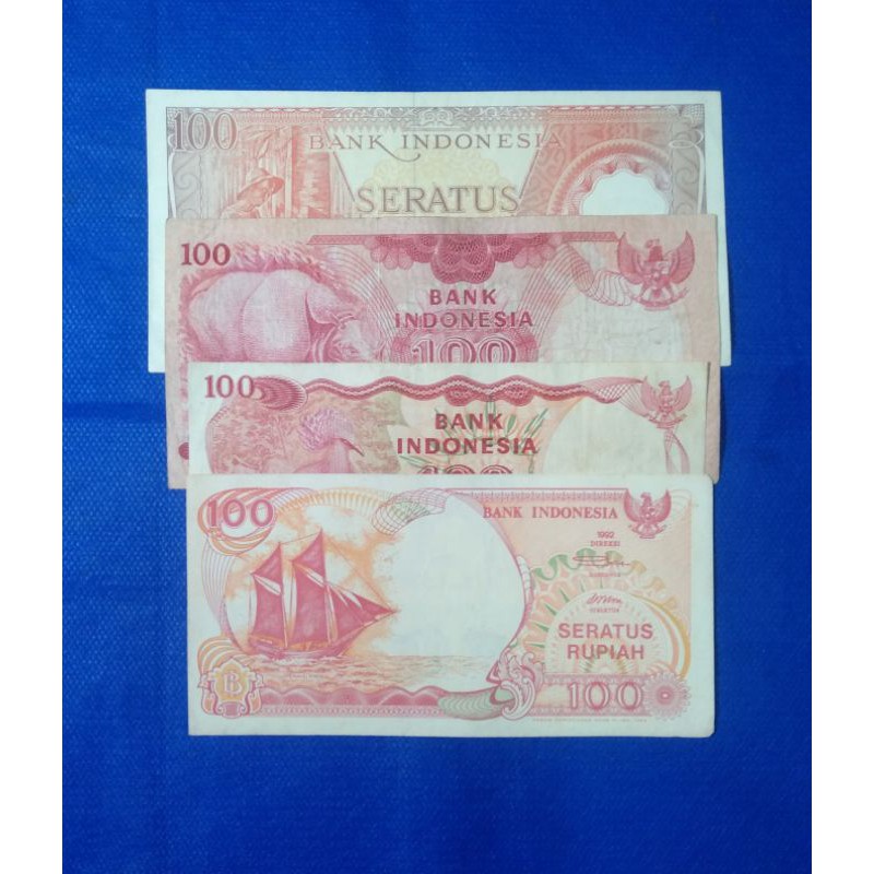 

UANG KERTAS KUNO INDONESIA SET 100 RUPIAH BEDA GENERASI