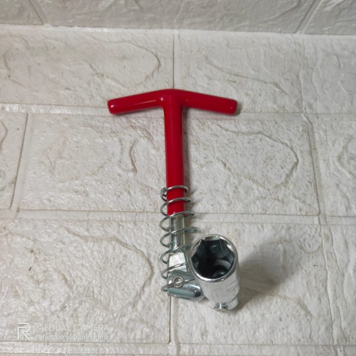 Kunci Busi Motor Flexyble 16mm / Kunci Busi 16mm     .