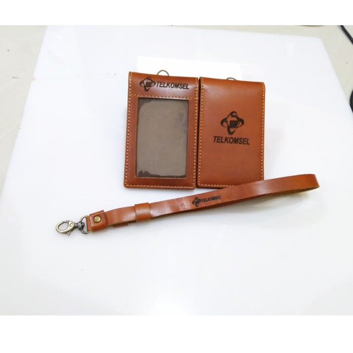 

Name Tag ID Card Holder Logo Telkomsel Kulit Asli