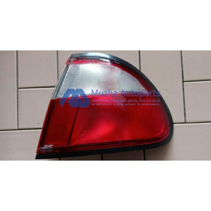 lampu belakang mazda 323 familia