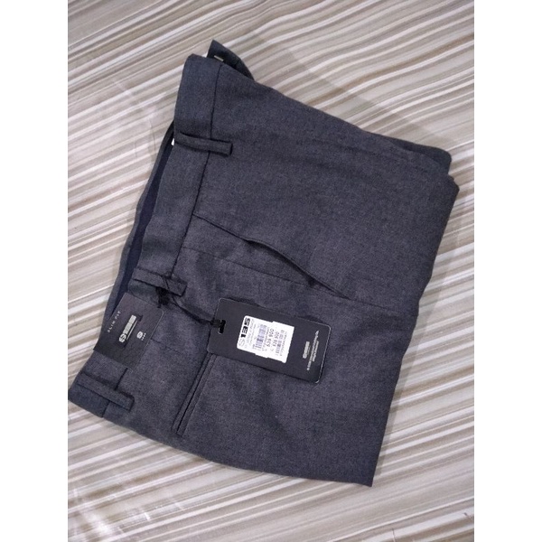 CELANA FORMAL S135 ORIGINAL