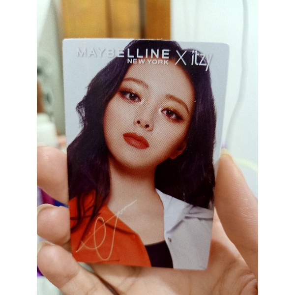 Photocard Maybelline x Itzy