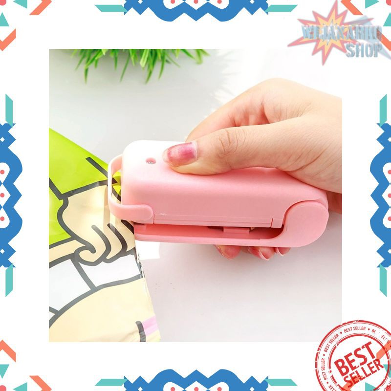 Alat Perekat Plastik Mini Hand Heat Sealer Press - LK-701 PRT11