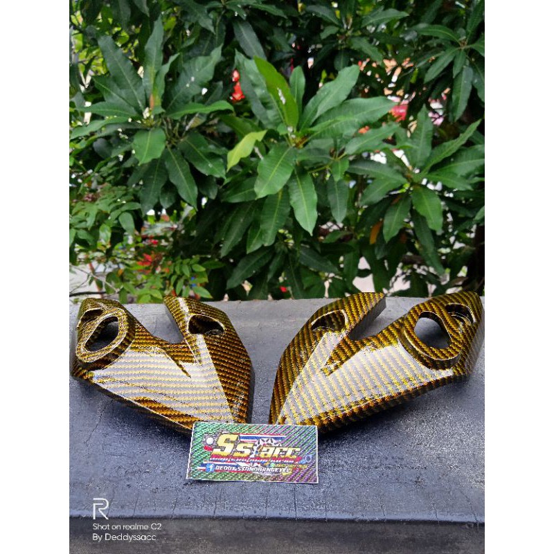 kupingan Vixion old carbon