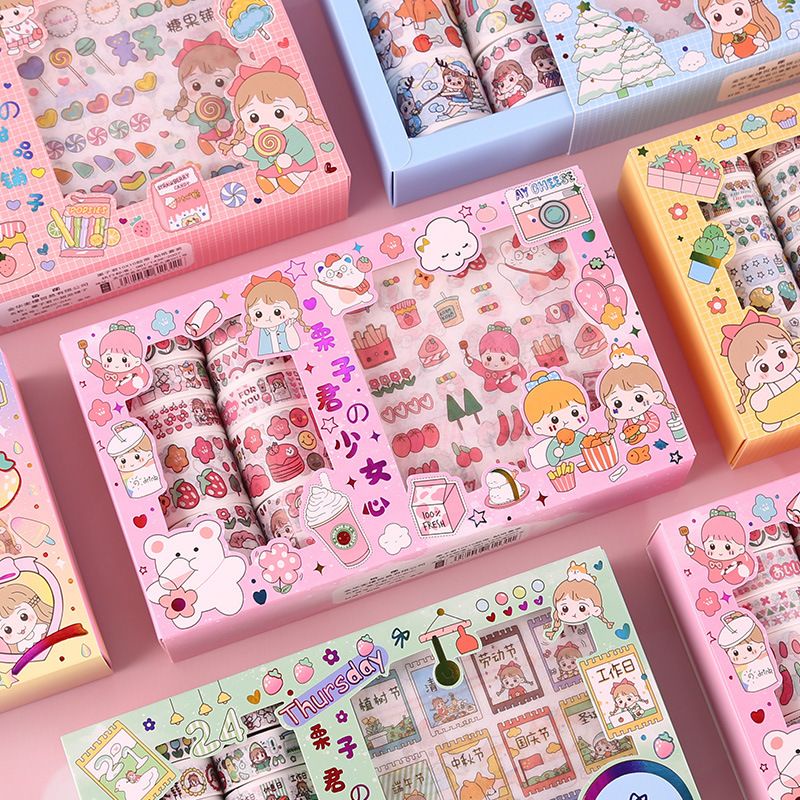 

Stiker 1 Set Box 10 X 10 Karakter Lucu + Roll Stiker