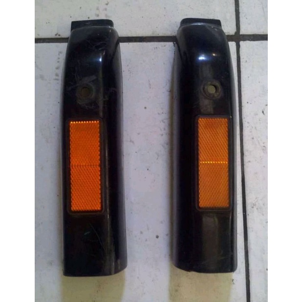 tutup shock Suzuki rc 100 atau tutup shock rc 100 atau tutup shock Suzuki bravo