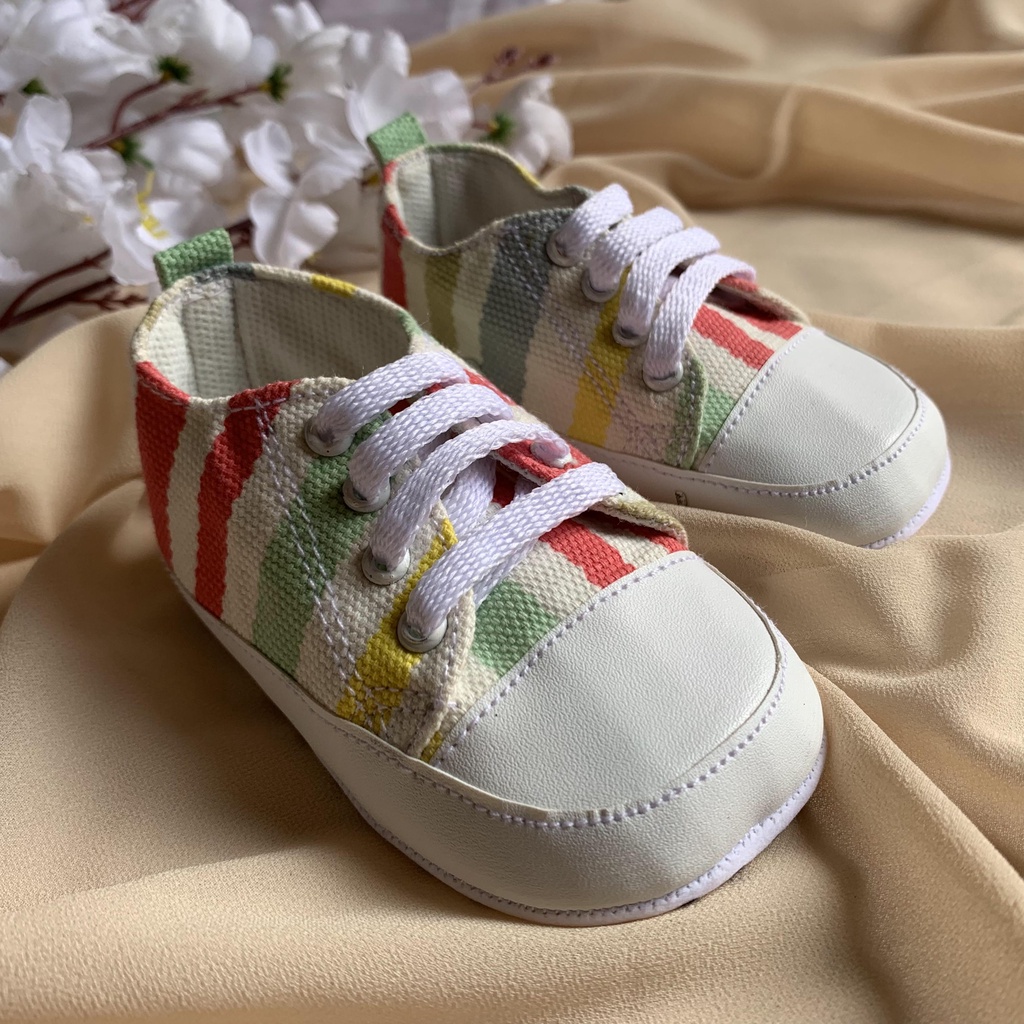 NEWARRIVAL SEPATU BAYI SNEAKERS PREWALKER TALI CONV TERBARU FASHION USIA 0-12 BULAN SEPATU ANAK MERANGKAK TERMURAH GRATIS ONGKIR Sepatu Prewalker Casual Anti Selip bayi cowok newborn 3-18 Bulan Sepatu Anak Bayi - Baby Prewalker Shoes Socks Anti Slip