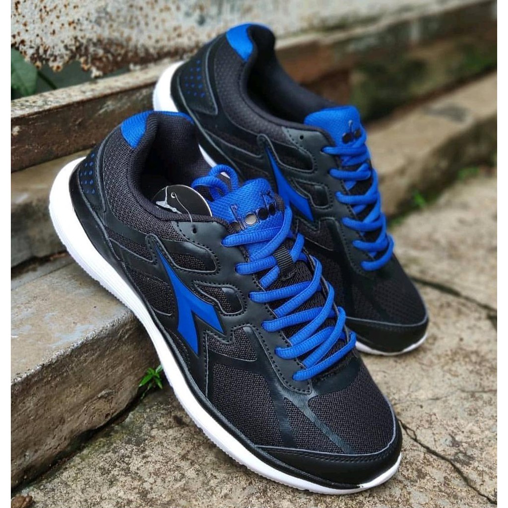 TERLARIS  sepatu Diadora Giacoma Black Blue Original sepatu olahraga Giacoma hitam biru asli