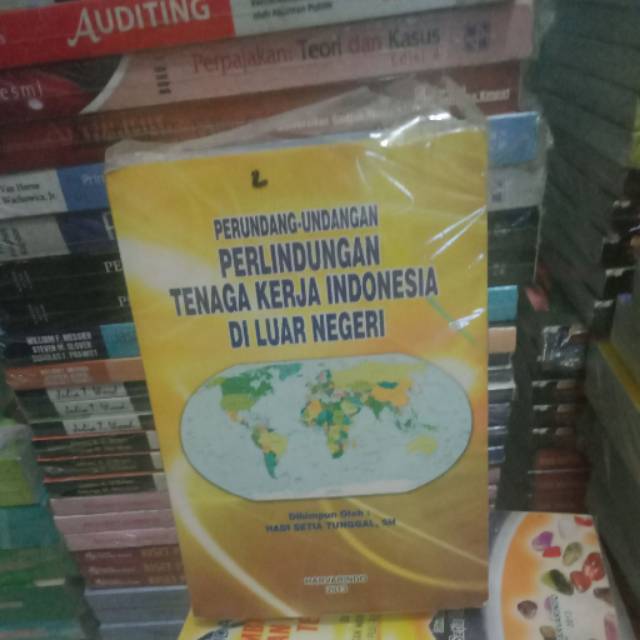 Perundang undangan perlindungan tenaga kerja Indonesia di ...
