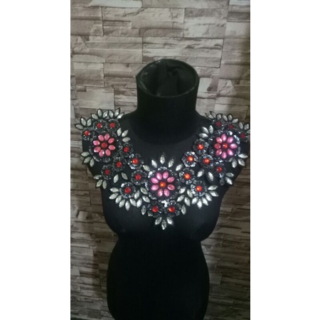 bordir kerah full payet