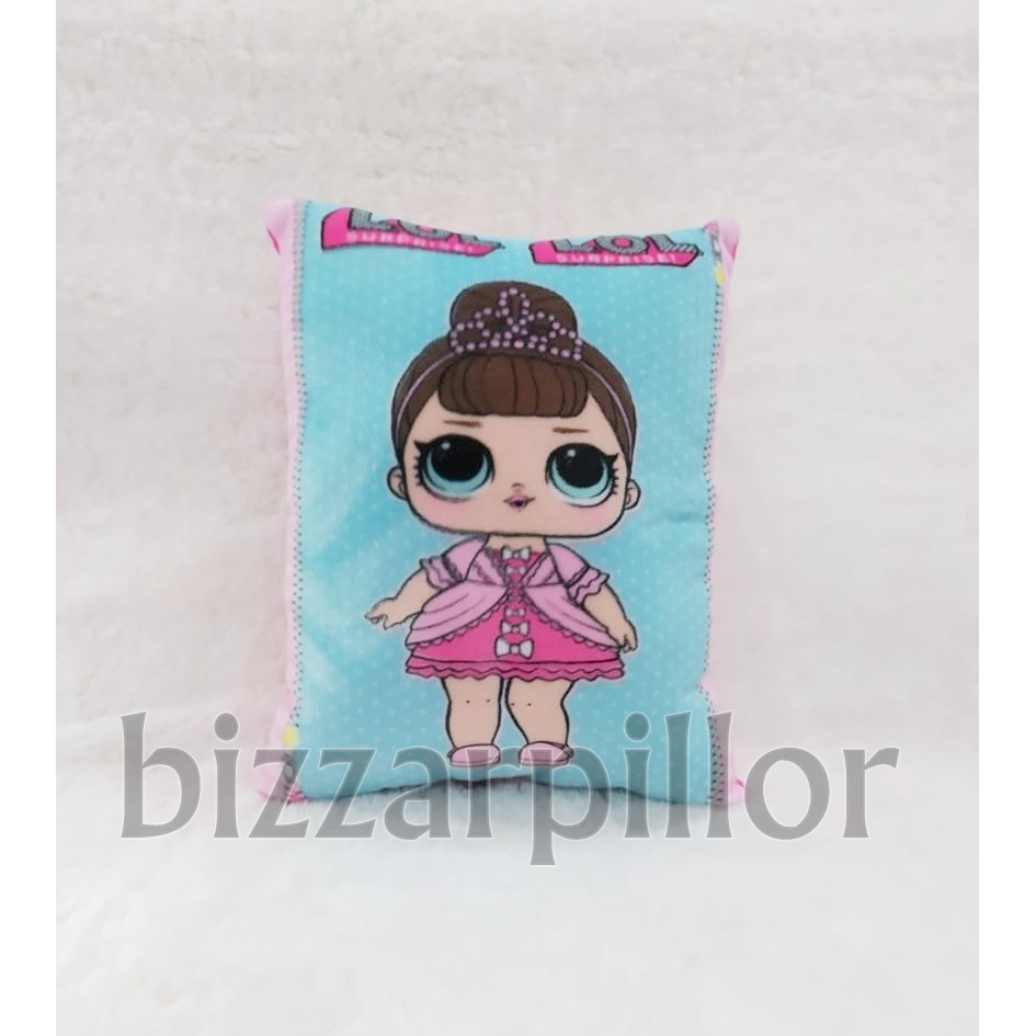 Bizzarpillow Bantal Motif Kartun Ukuran 30x40 cm BZ225